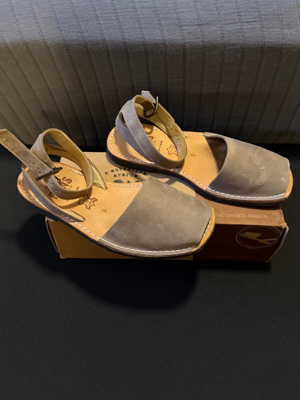 PONS Avarcas USA Sandals - Picture 10 of 13